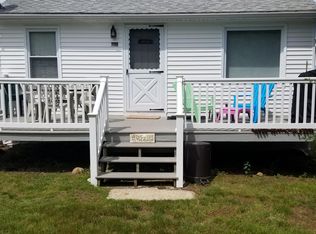 393 Succotash Rd, South Kingstown, RI 02879