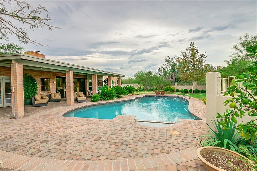 1st image of 25237 N Horseshoe Trl