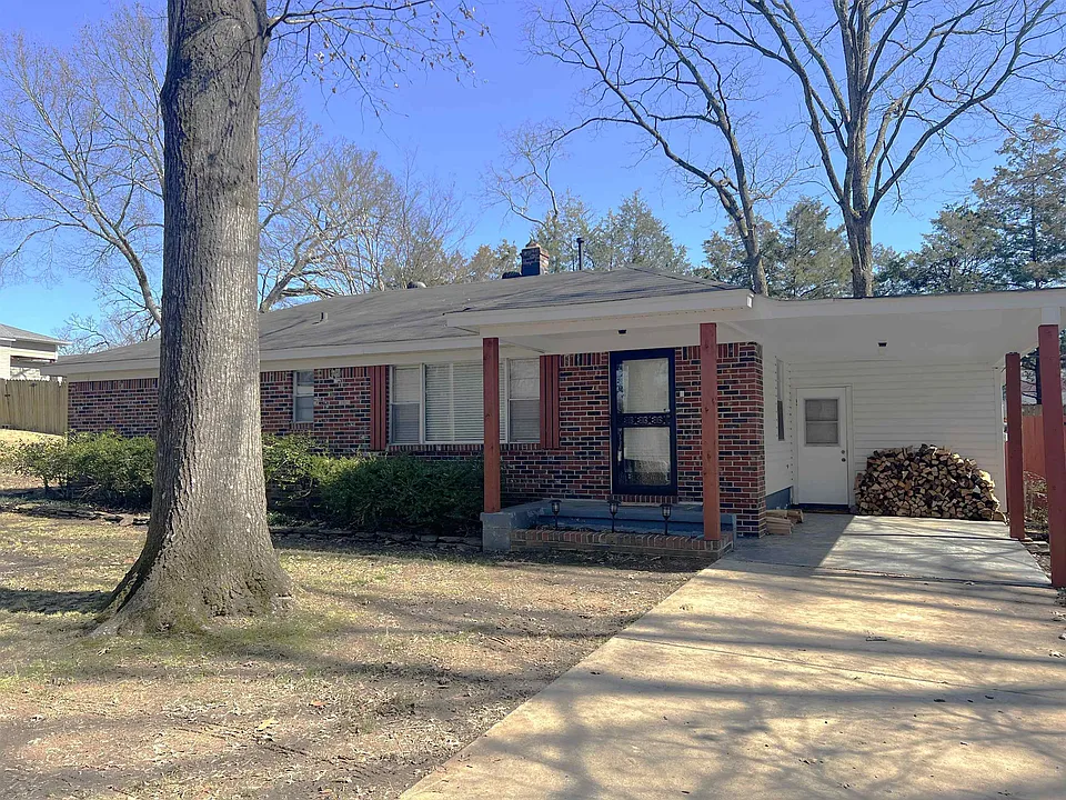 2440 Arthur Rd