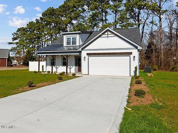 2nd image of 403 Eagles Pointe Drive
