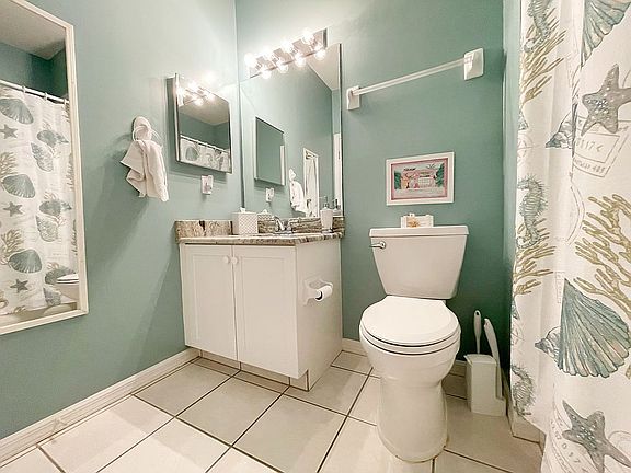 3rd image of 15041 Bridgeway Ln APT 1004