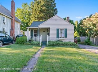 616 W Jefferson St, Grand Ledge, MI 48837
