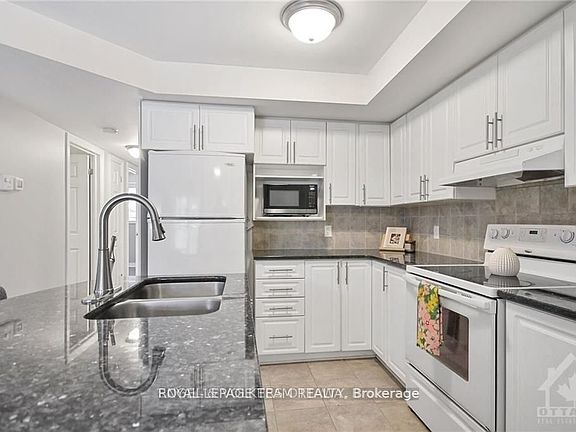 3rd image of 46 Barnstone Dr #2