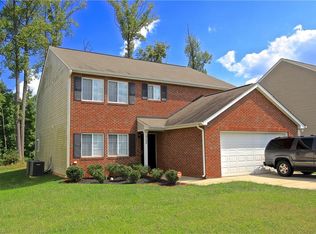 5704 Hidden Lake Dr, Browns Summit, NC 27214
