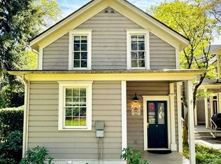 1567 Officers Row Row, Vancouver, WA 98661