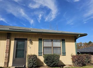 200 Breezy Pines Way, Pine Mountain, GA 31822