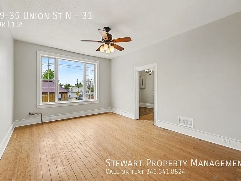 35-31 Union St N #29 — Photo 4