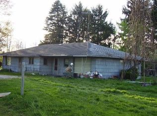 900 N Bean Rd, Scottville, MI 49454