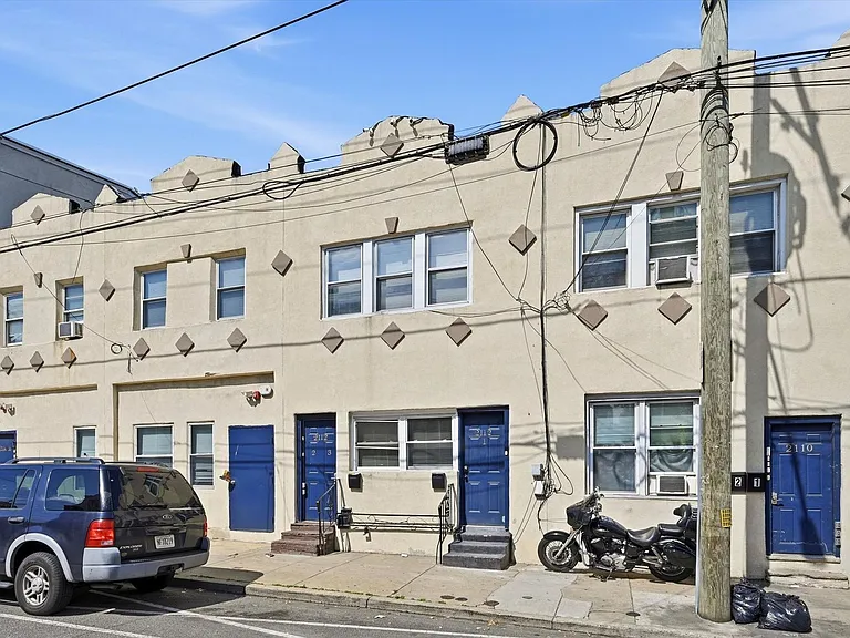 2112 Orthodox St — Photo 1
