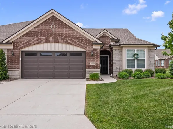 40605 Aster Ct, Clinton Township, MI 48038