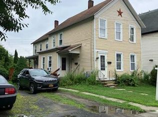 201 Bleecker St, Gloversville, NY