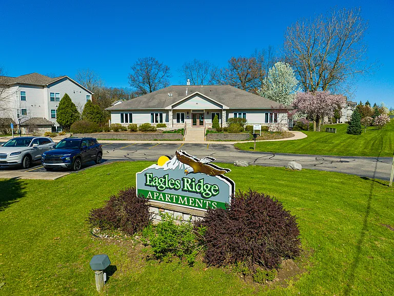 Eagles Ridge — Photo 45