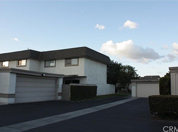 2nd image of 2013 E Figwood Ln