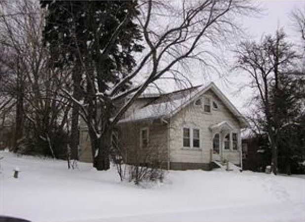 2nd image of 319 Andrews Park Blvd