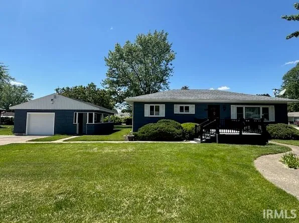 600 S Sharon Ave, Fowler, IN 47944