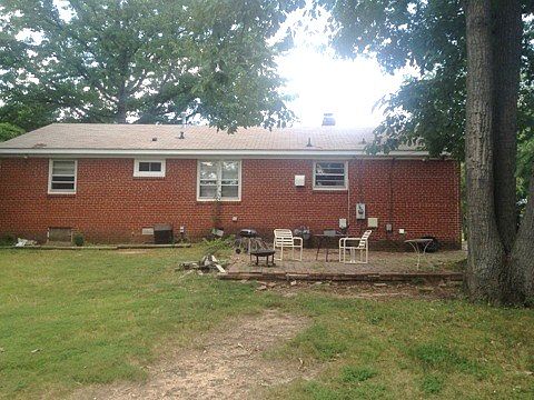 2nd image of 7523 Mayland Dr