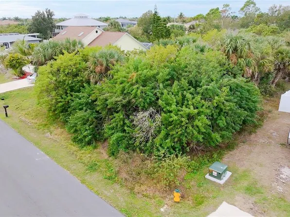 18962 McGrath Cir #20, Pt Charlotte, FL 33948