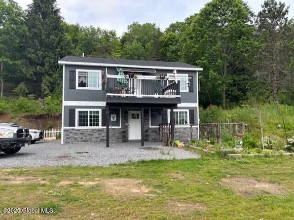 600 State Highway 309, Gloversville, NY 12078