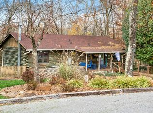 200 Tucker Ln, Hopkinsville, KY 42240