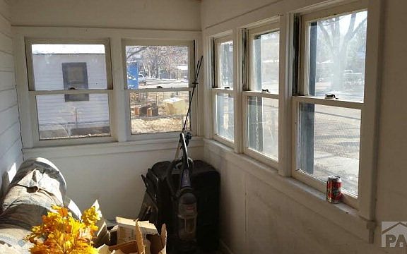 2nd image of 615 Walnut Ave
