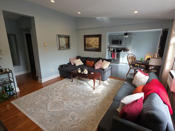 3 Prospect St APT 1D