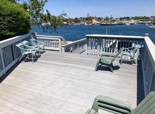 86 Rocky Neck Ave, Gloucester, MA 01930