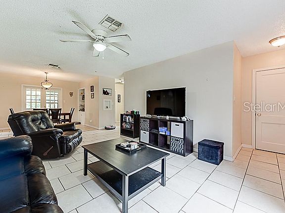 3rd image of 2733 Woodland Hills Ave