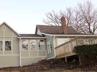 10211 404th Ave, Genoa City, WI 53128