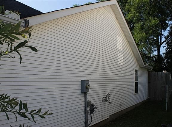 2nd image of 275 Meigs Dr