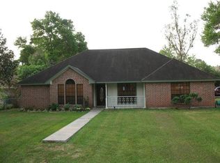 502 Denise St, West Columbia, TX 77486