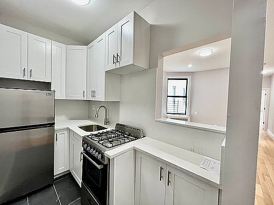 2nd image of 1833 Adam Clayton Powell Jr Blvd APT 5D
