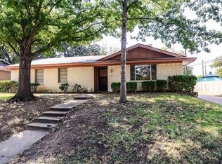 417 Belmont St, Hurst, TX 76053