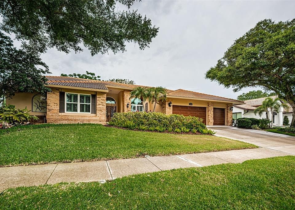 1st image of 2392 Parkstream Ave