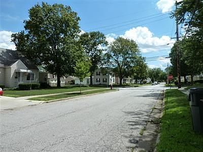 5th image of 2416 13th St