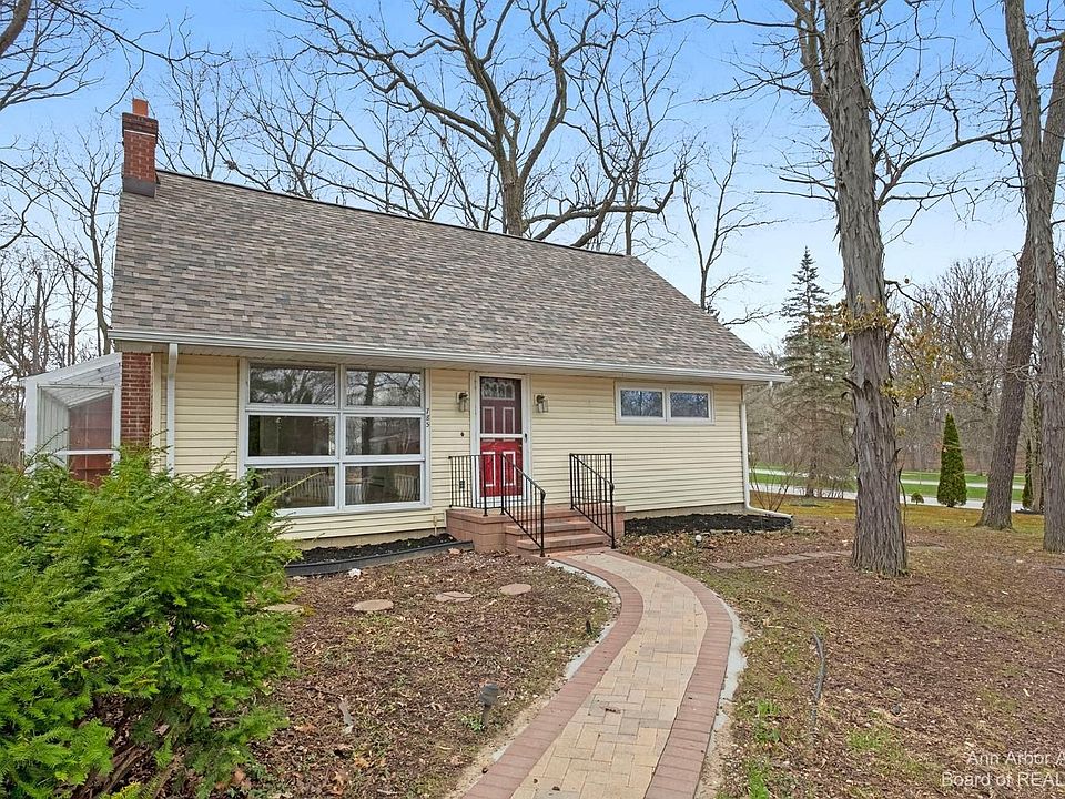 1st image of 785 Dellwood Dr
