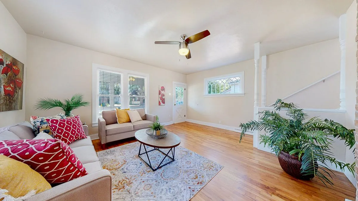 322 Maple Avenue - 1 — Photo 2