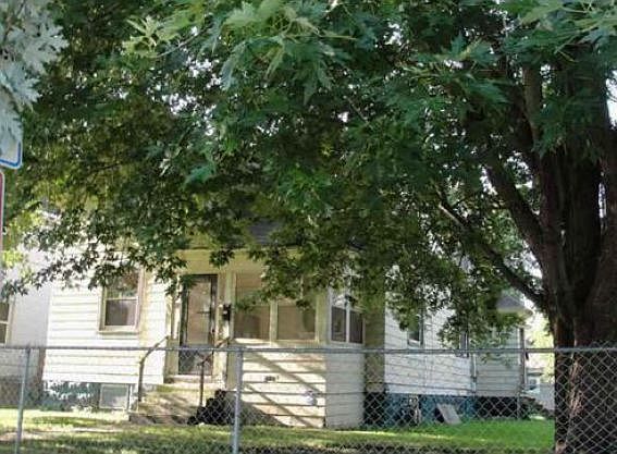 2nd image of 1203 15th Ave