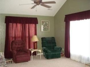 515 Chestnut St, Osawatomie, KS 66064