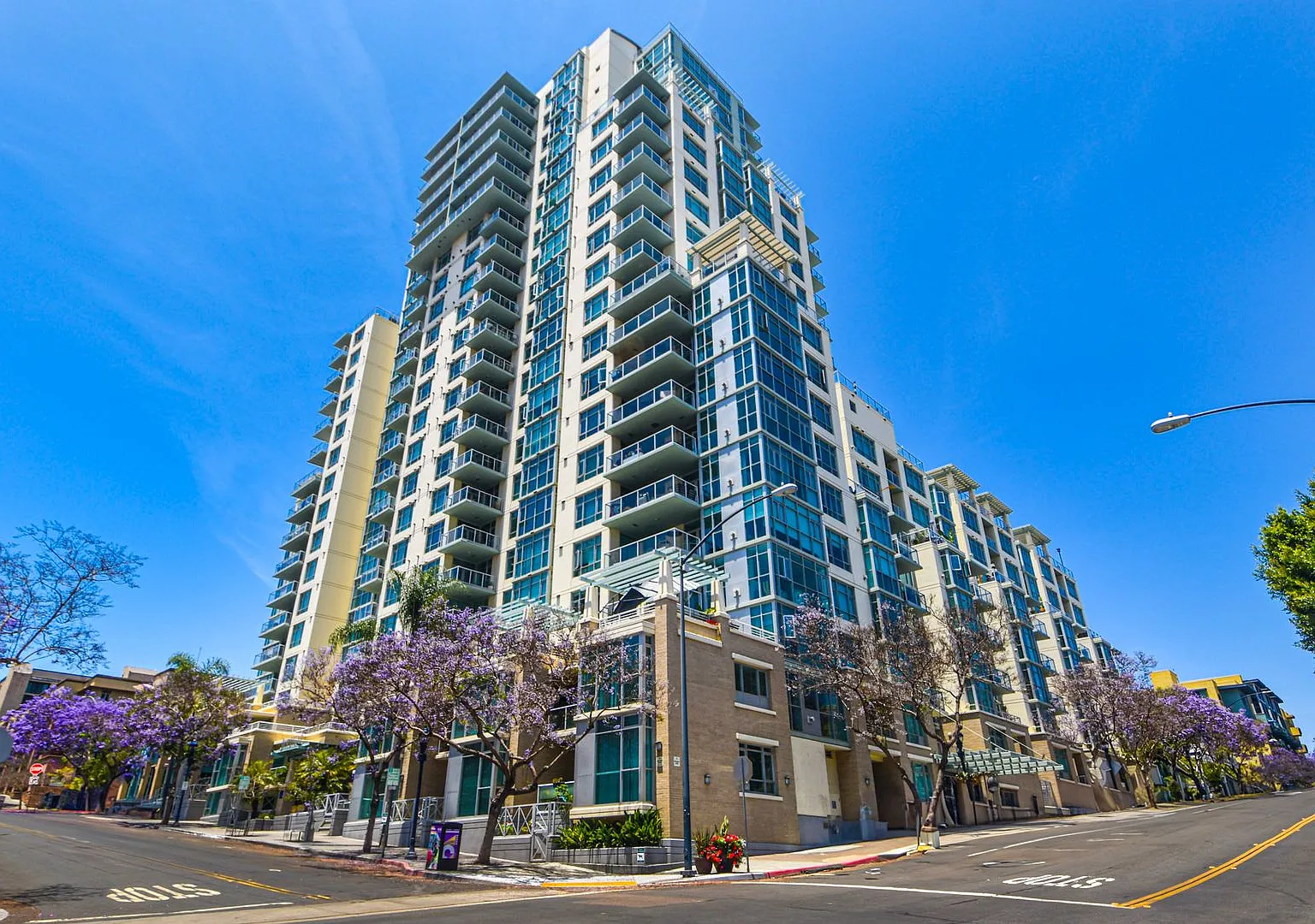 850 Beech Street Unit #1904 — Photo 1