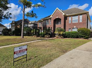 14418 Ardwell Dr, Sugar Land, TX 77498