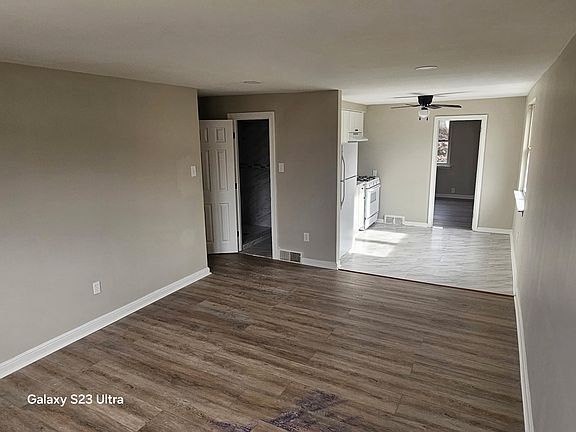 2nd image of 7105 Oxford Ave Floor 2