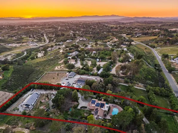 35715 Calle Nopal Rd, Temecula, CA 92592