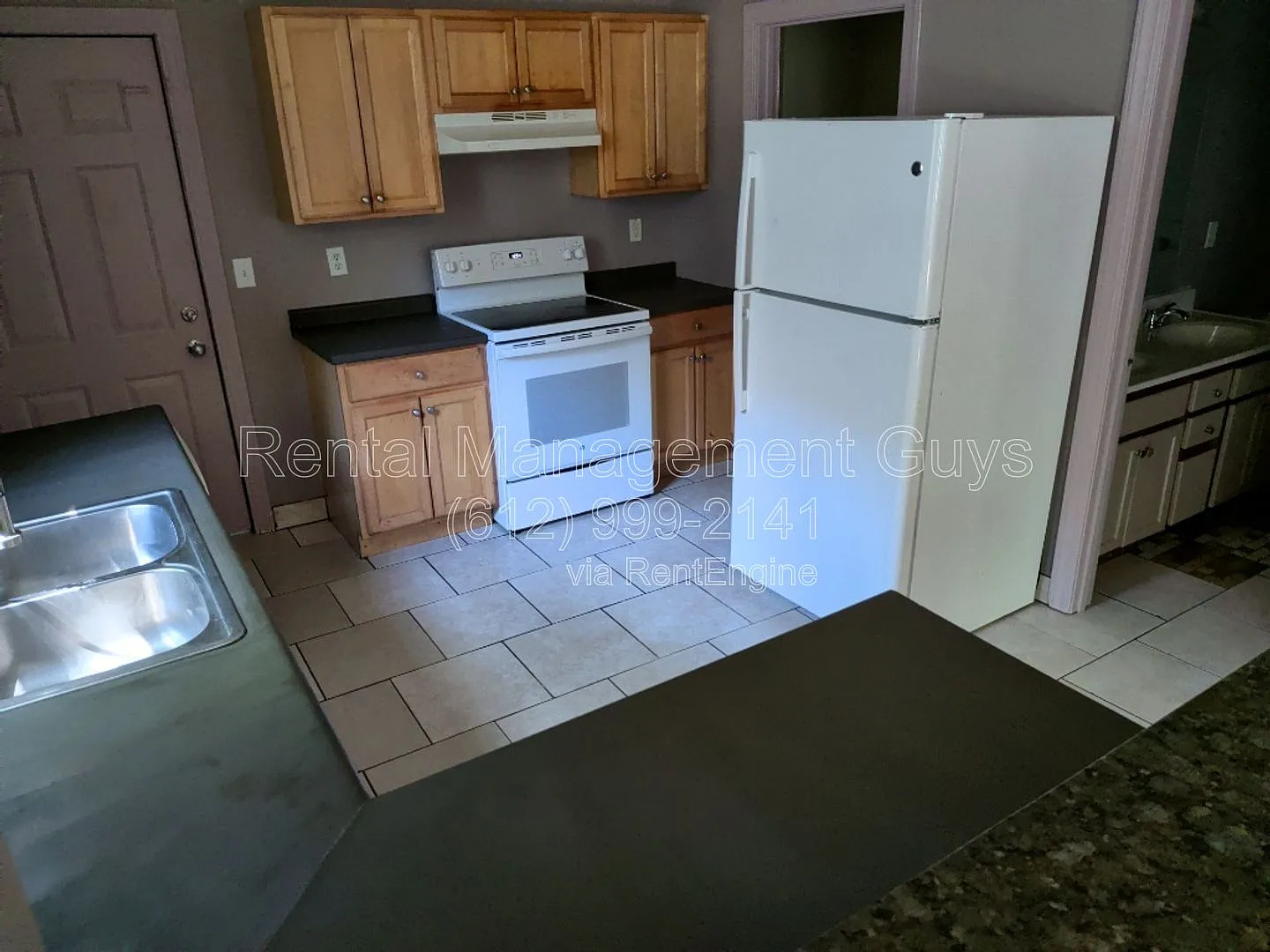 4 bed, 2.0 bath, $2,050 — Photo 3
