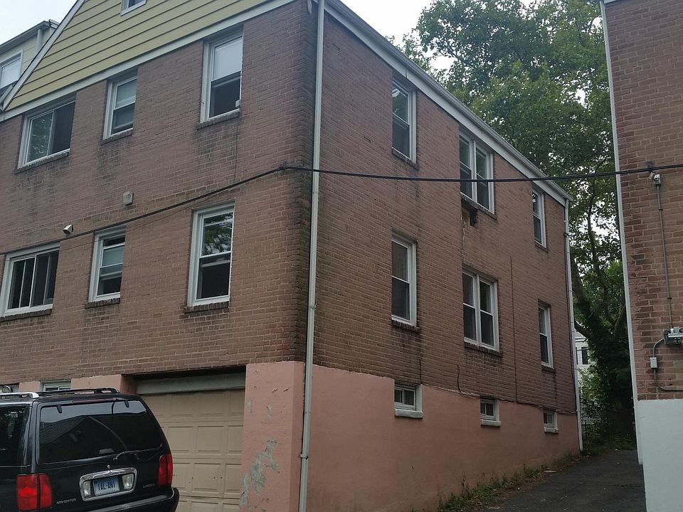 2nd image of 352 Shaler Blvd #2