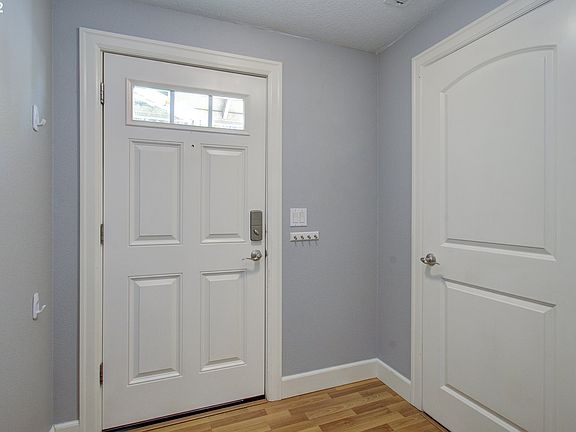 3rd image of 1455 SE 8th Ave