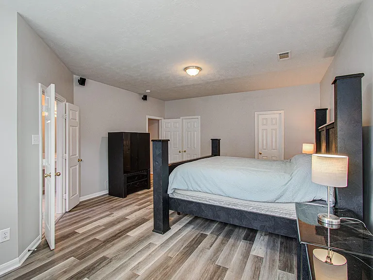 3043 W Hampton Dr — Photo 28