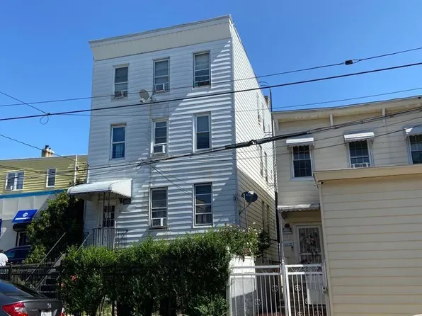 67 FAIRVIEW Street, Yonkers, NY 10703