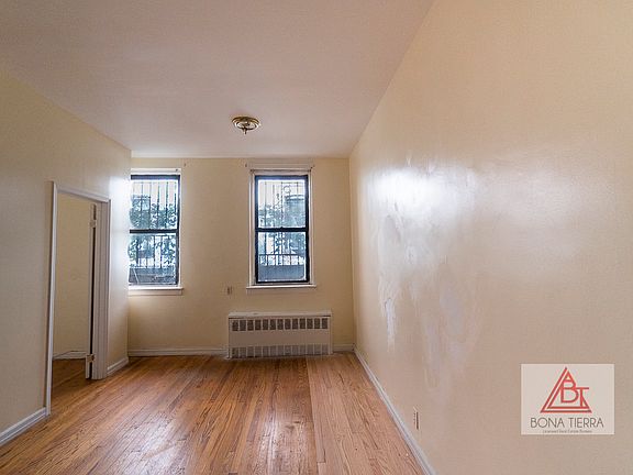 2nd image of 4318 44th St APT 1D