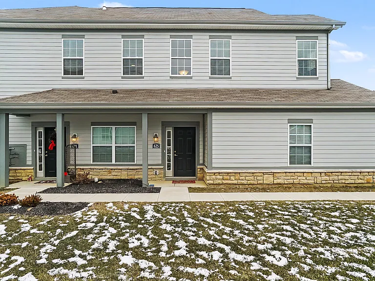 800 Redwood Ln — Photo 48