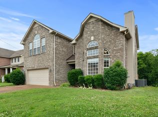 652 Sugar Mill Dr, Nashville, TN 37211